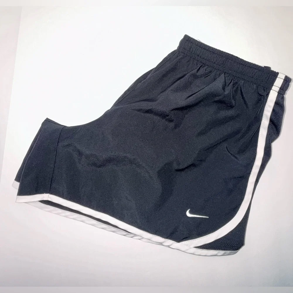 Nike Dri-FIT Tempo Shorts Girls XL Black Running Athletic Lined Activewear